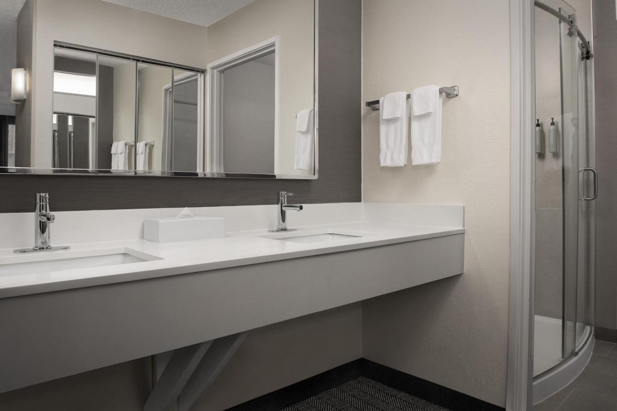 Courtyard By Marriott Panama City Dış mekan fotoğraf