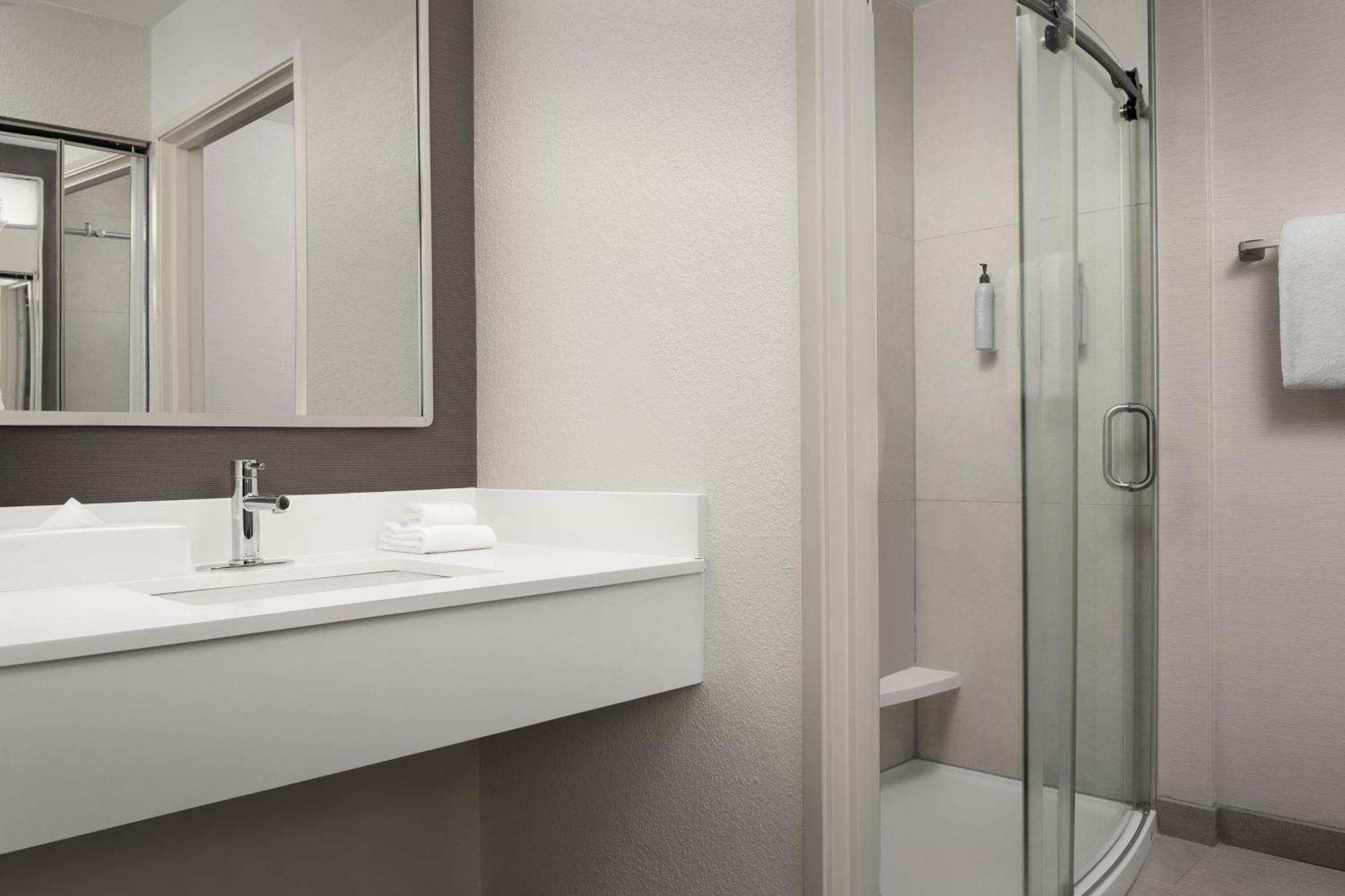 Courtyard By Marriott Panama City Dış mekan fotoğraf