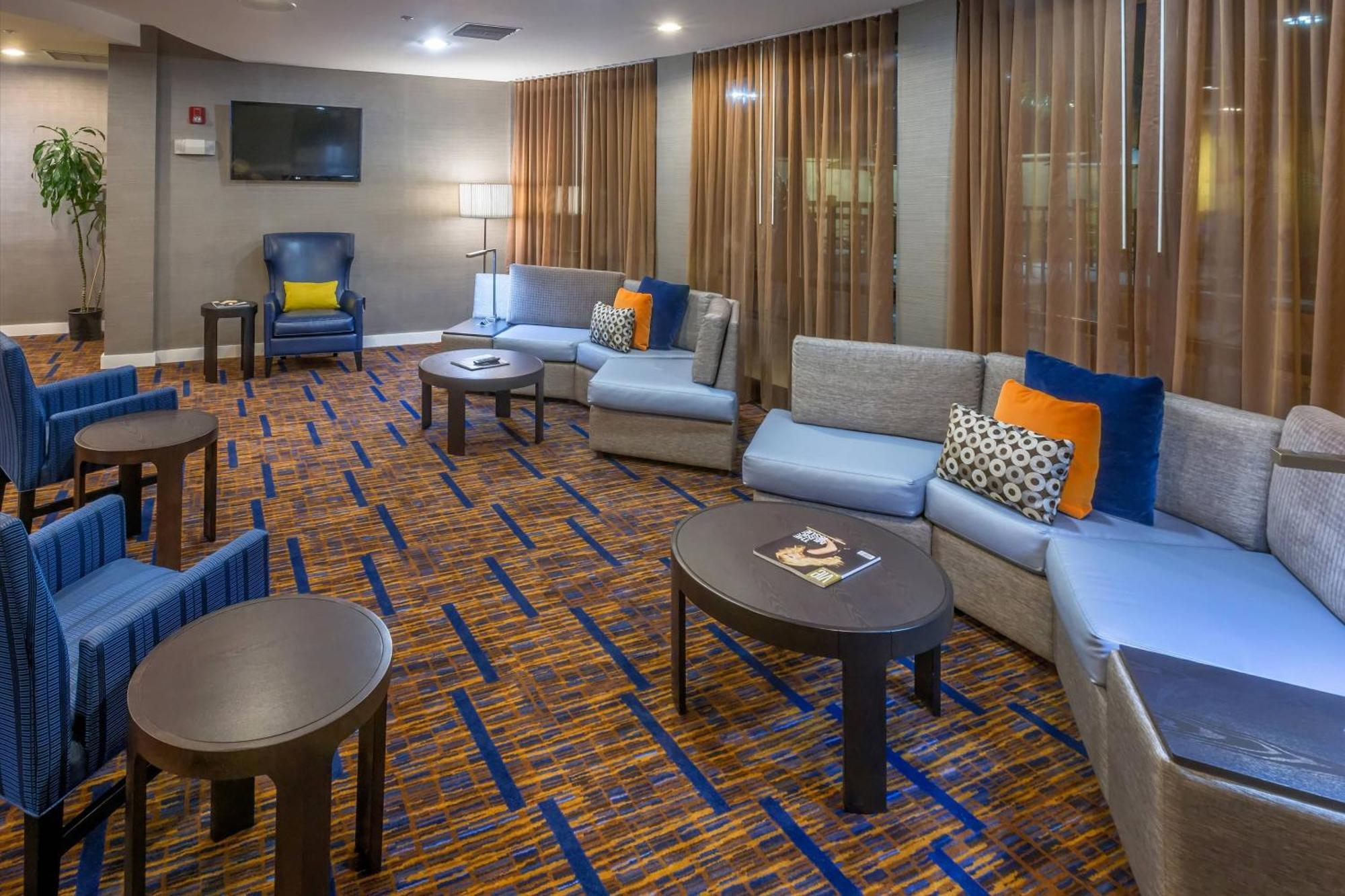 Courtyard By Marriott Panama City Dış mekan fotoğraf