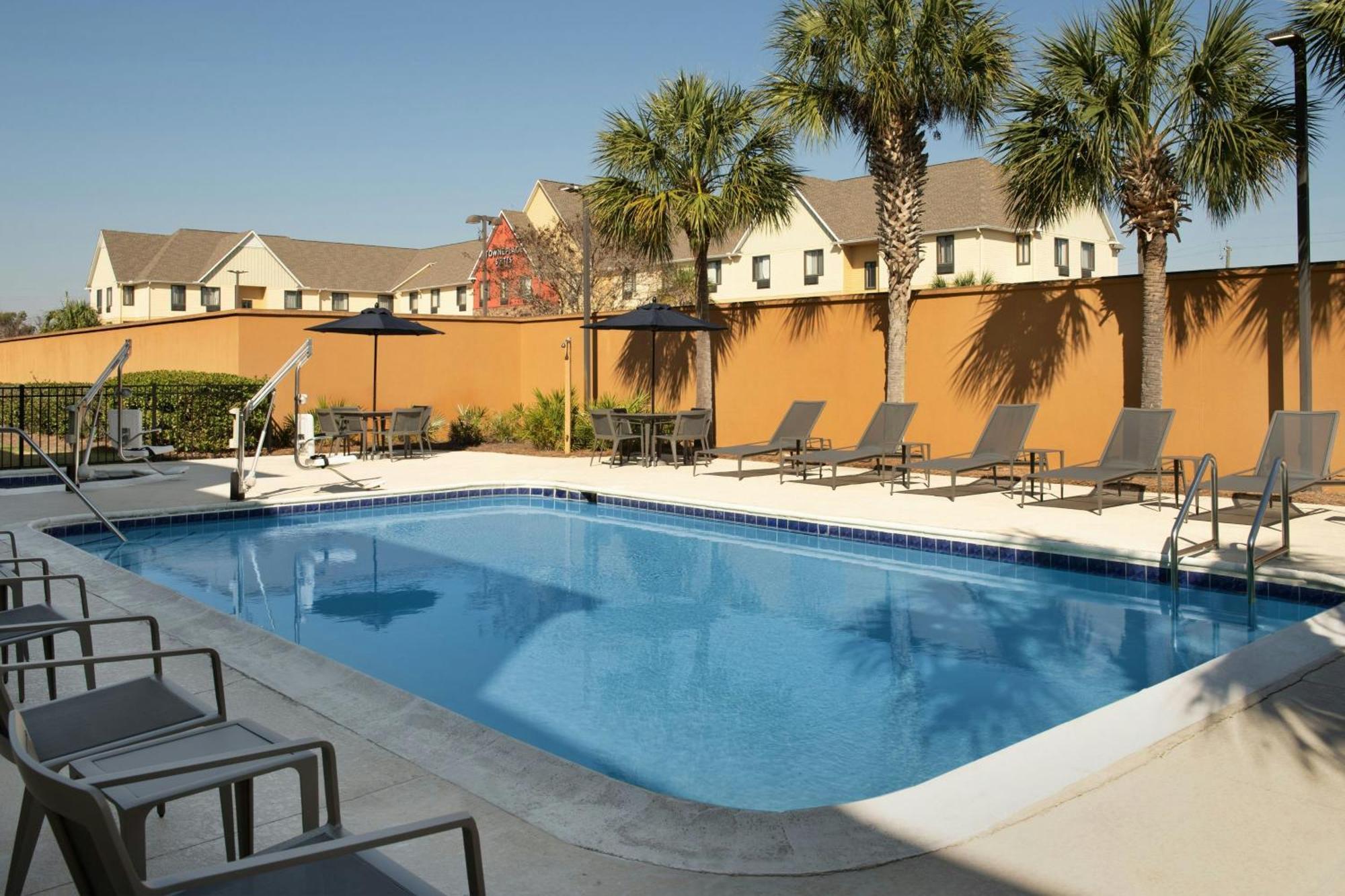 Courtyard By Marriott Panama City Dış mekan fotoğraf